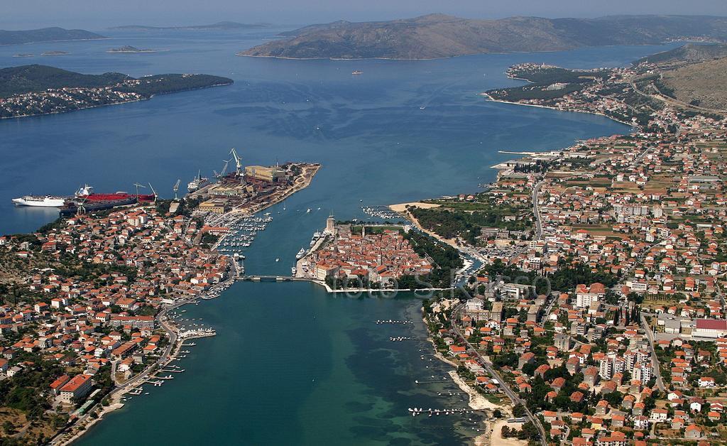 Apartment Marina Trogir Bagian luar foto